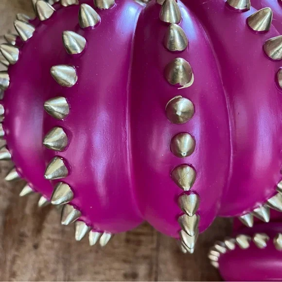 COPY - Christian LACROIX pink spike pumpkin, great for all that love, pink pump… - Picture 5 of 7